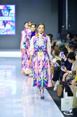 KL Fashion Week: A Kaleidoscope of Avant-Garde Designs and Cultural Fusion Under Zeti Akhtar Aziz's Visionary Leadership